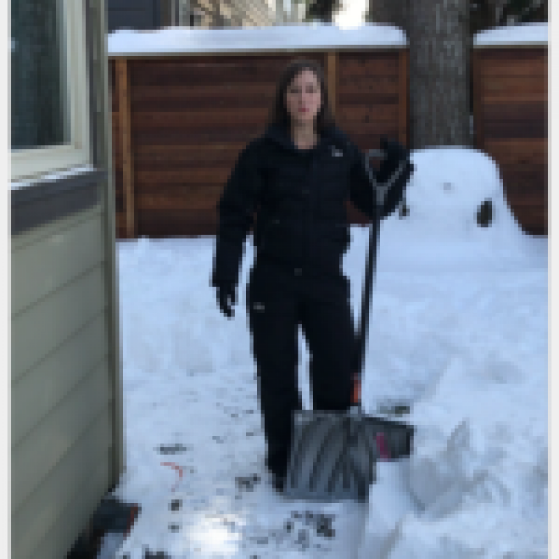 Removing Snow the Easy Way: 5 Essential Tips