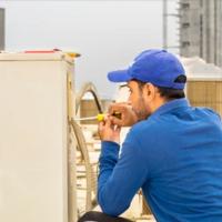 5 Signs That You Need a Professional to Fix Your Cooling Failure