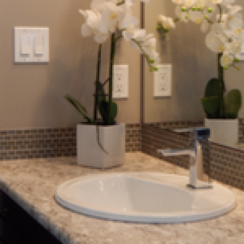 7 Simple and Affordable Ways to Update the Look of your Master Bathroom 7 Simple and Affordable Ways to Update the Look of your Master Bathroom
