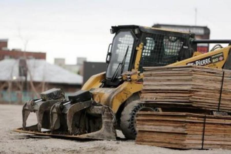 Best Load Attachments for Digging Best Load Attachments for Digging