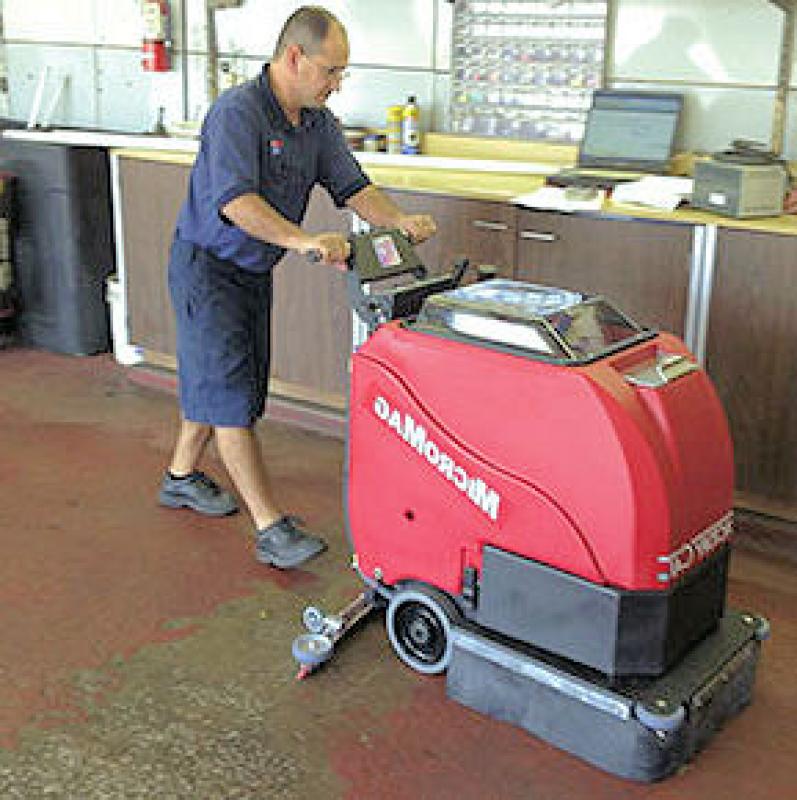 Maintaining Shopping Centres with Industrial Vacuum Cleaners Maintaining Shopping Centres with Industrial Vacuum Cleaners