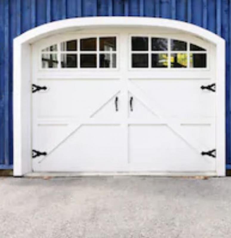 Common Problems with Automatic Garage Doors 