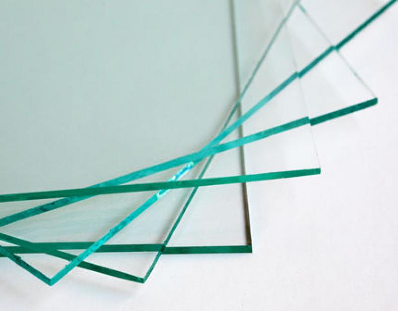 Tempered Glass vs. Regular Glass: A Comprehensive Guide Tempered Glass vs. Regular Glass: A Comprehensive Guide