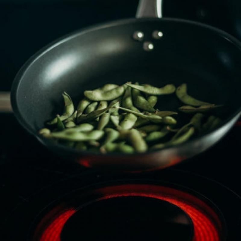 Maintenance Tips for an Electric Range Maintenance Tips for an Electric Range