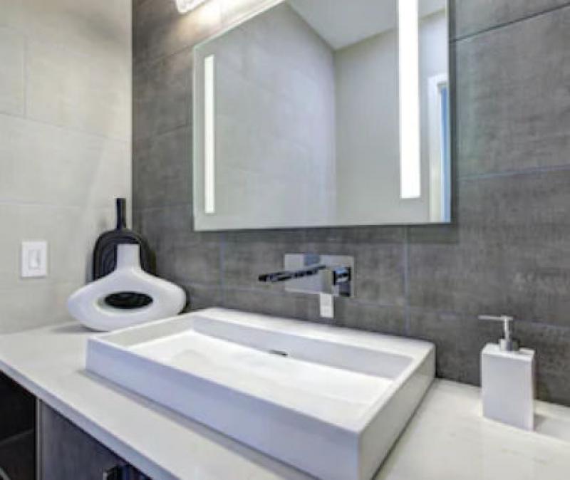 Keep the Light in Bathroom Mirrors Keep the Light in Bathroom Mirrors