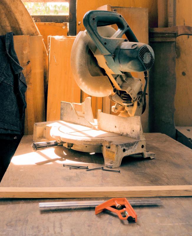 5 Home Repairs that Require Immediate Attention 5 Home Repairs that Require Immediate Attention