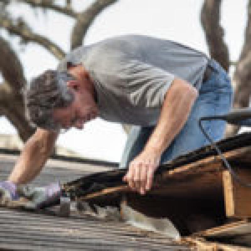 5 Critical Safety Tips for DIY Home Roof Repair Projects 5 Critical Safety Tips for DIY Home Roof Repair Projects
