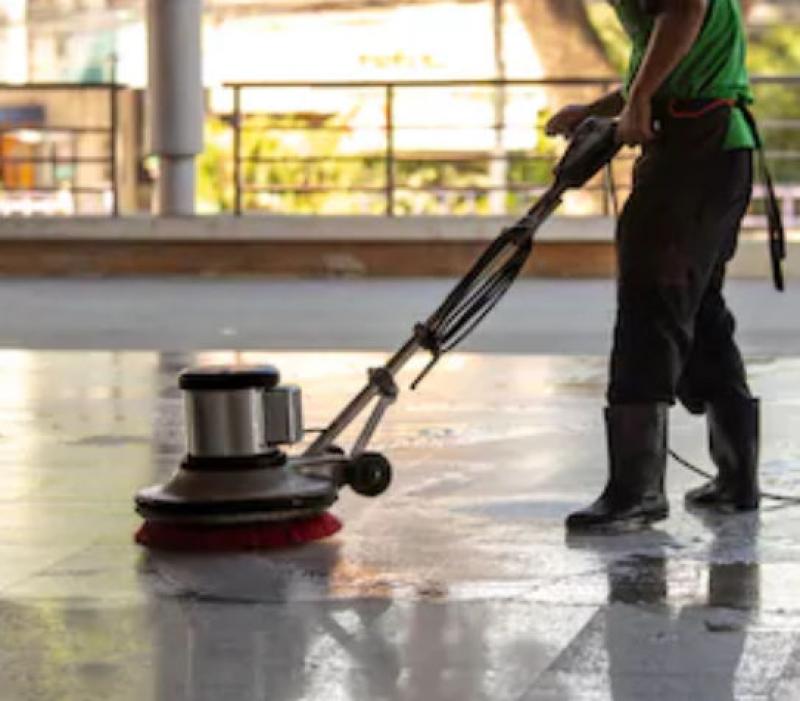 Choosing the Right Concrete Cleaning Machines