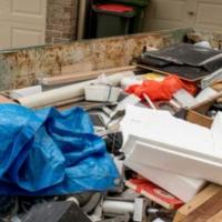 6 Benefits of Dumpster Services for Residential Properties