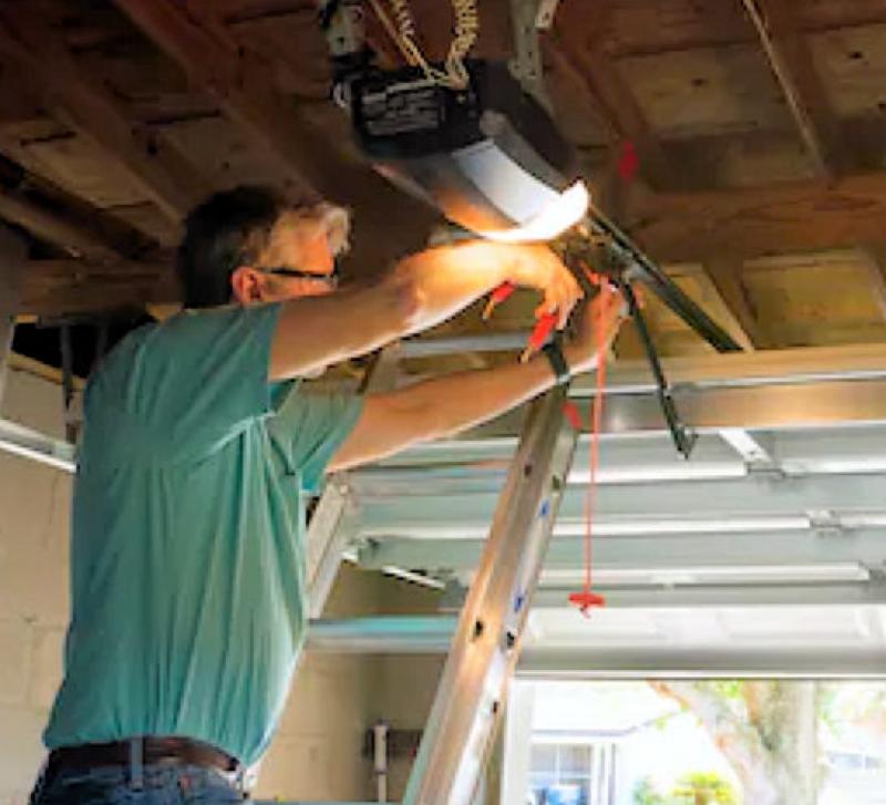 Simple Home Tips for Repairing Your Garage Door