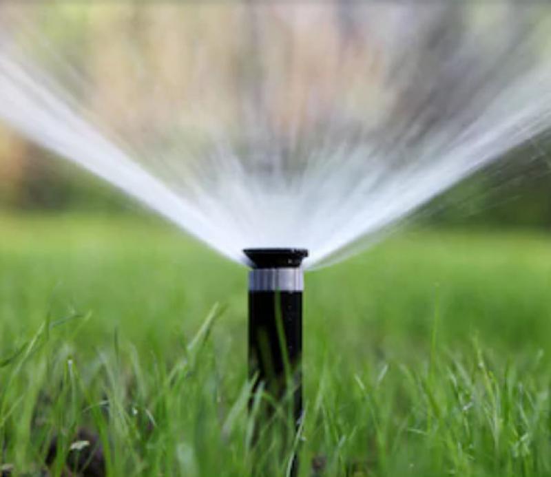 5 Important Considerations when Buying Lawn and Garden Sprinklers
