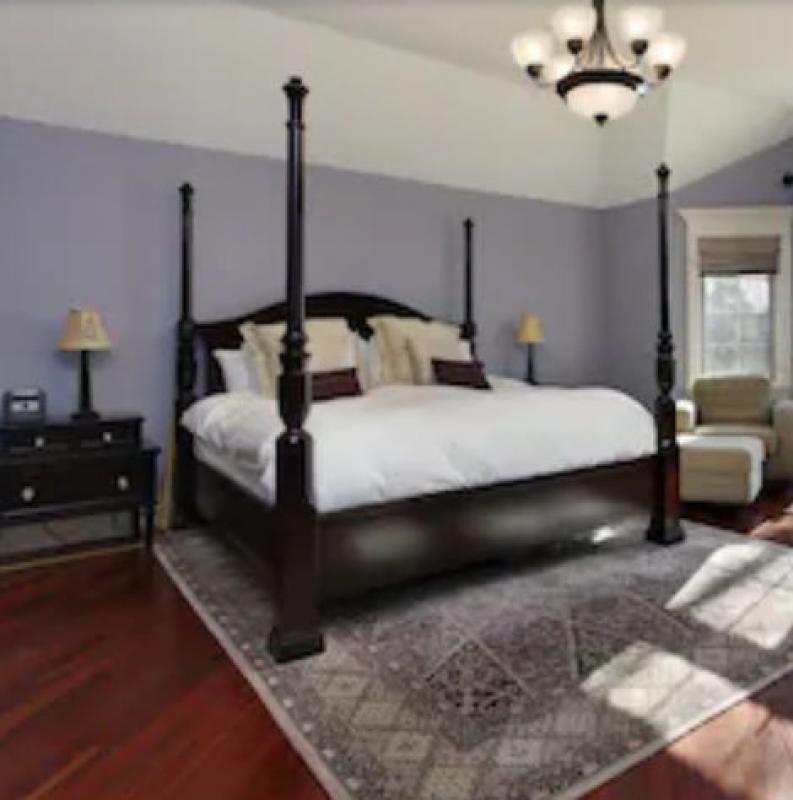 Tips on Choosing Master Bedroom Furniture