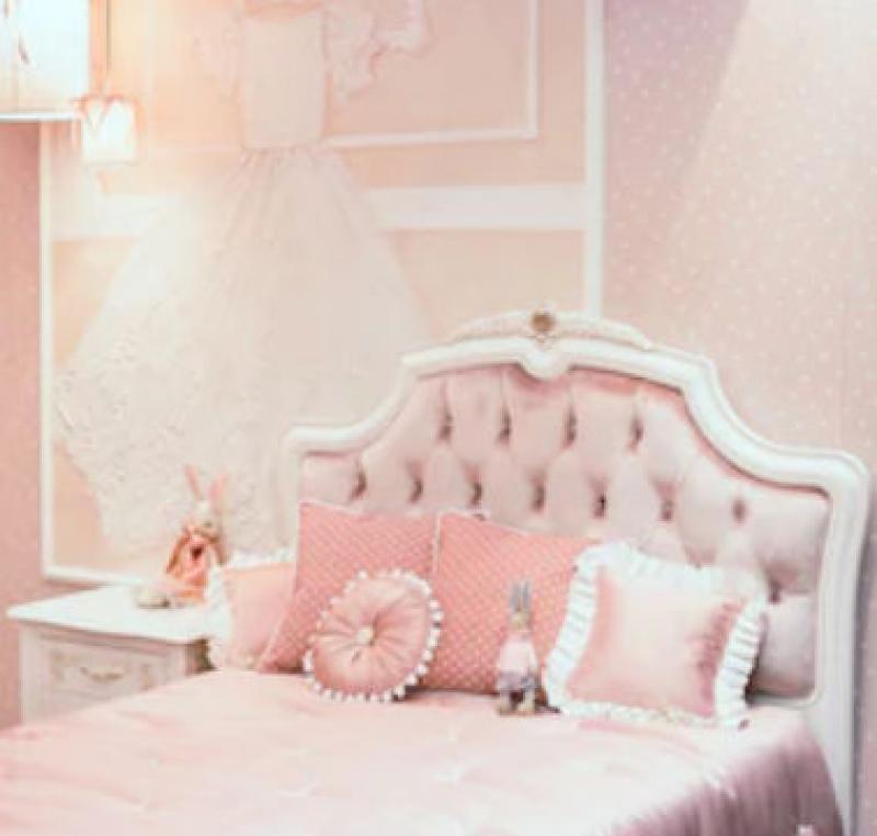 How to Create a Pink Playroom for Your Princess