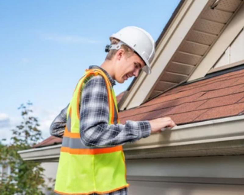 5 Benefits of Regular Roof Inspections and Maintenance 