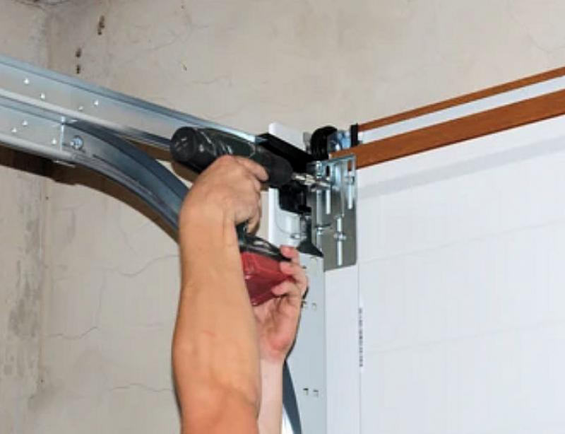 Which Overhead Garage Door Parts Need Frequent Inspection