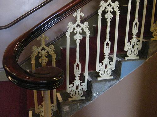 Ten Benefits of Choosing Wire Balustrade Systems for your Stairs